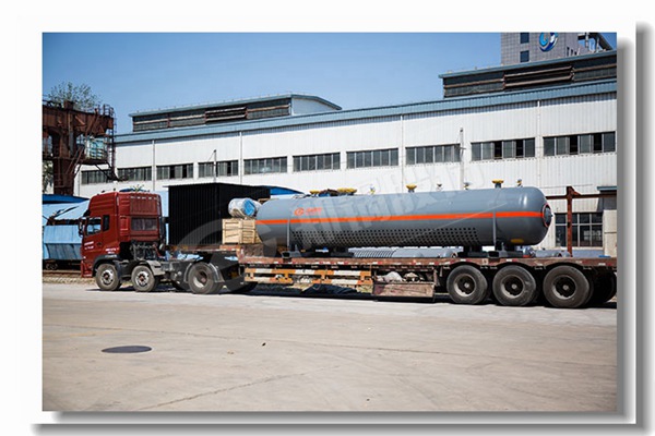 燃油鍋爐在運(yùn)行時(shí)有哪些方面要注意調(diào)整？